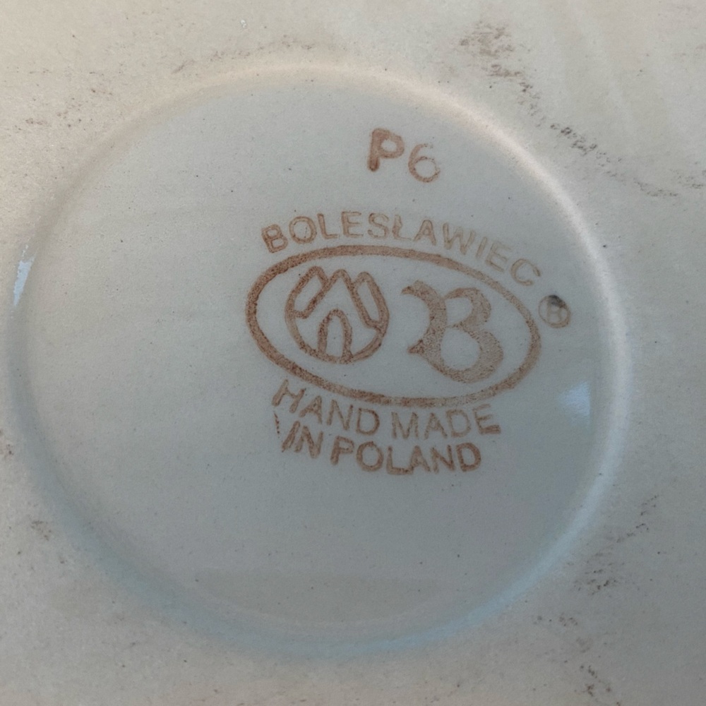 Boleslawiec. Blue/ White Ceramic Casserole Dish. Fruit Pattern. Poland. - Picture 6 of 6